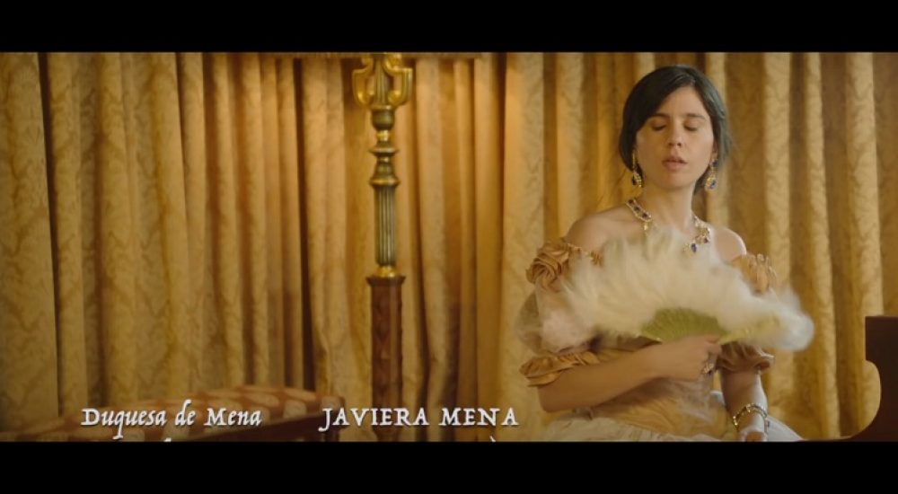 JAVIERA MENA ESPEJO VIDEOCLIP