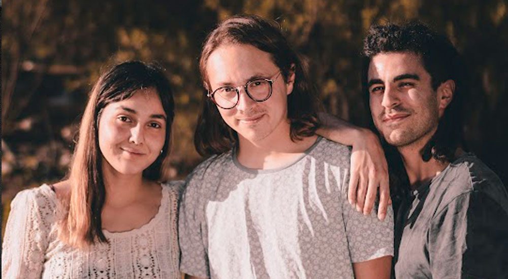 Fabián Páramo estrena una colaboración con Alfilera y Funkelixir. Fotografía por Jafo.