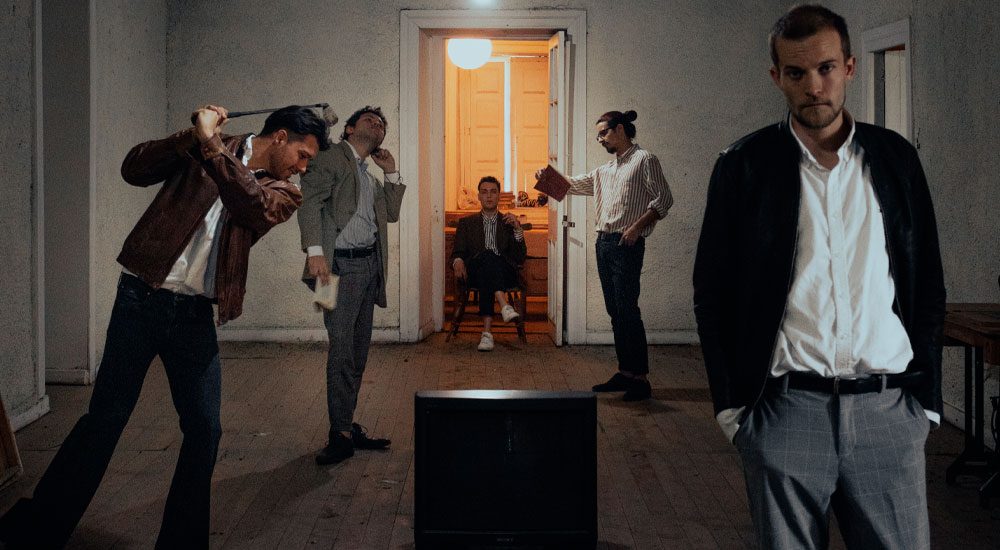 Riff Morris debuta con el EP "Deja que el Fuego Encienda".